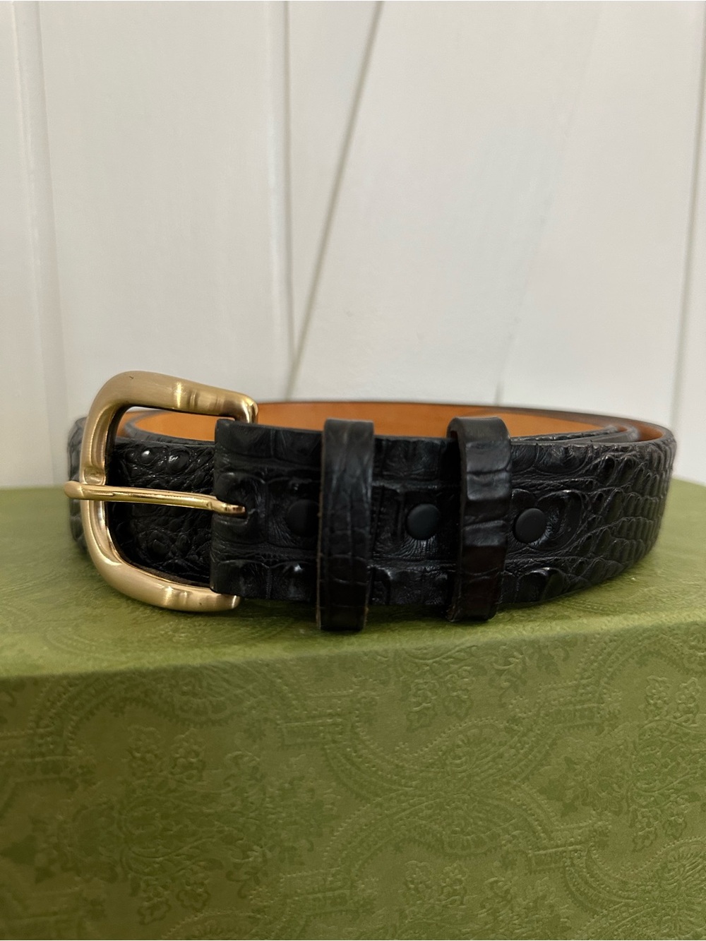 Men’s Black Croc-Embossed Leather Belt with Gold-Tone Buckle